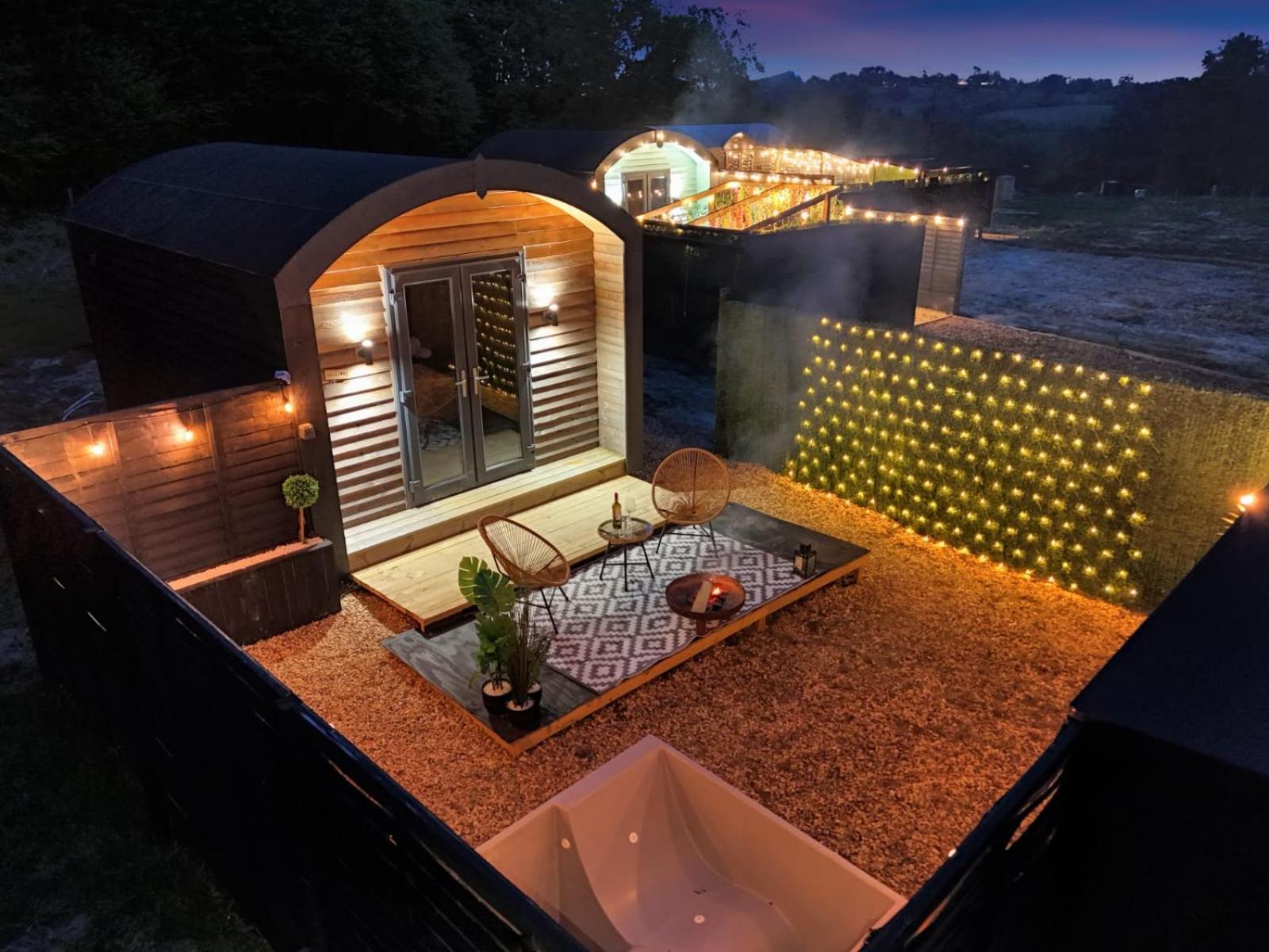 The Nest @The Outside Inn Mountfield Exterior foto